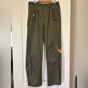 🌈 Vintage Unisex Dolce & Gabbana Khaki Cargo Pants with Patch & Zipper Details 🌈